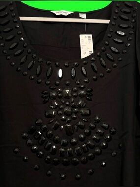 NWT Avenue Black Scoop Neck Top with Jeweled Detail